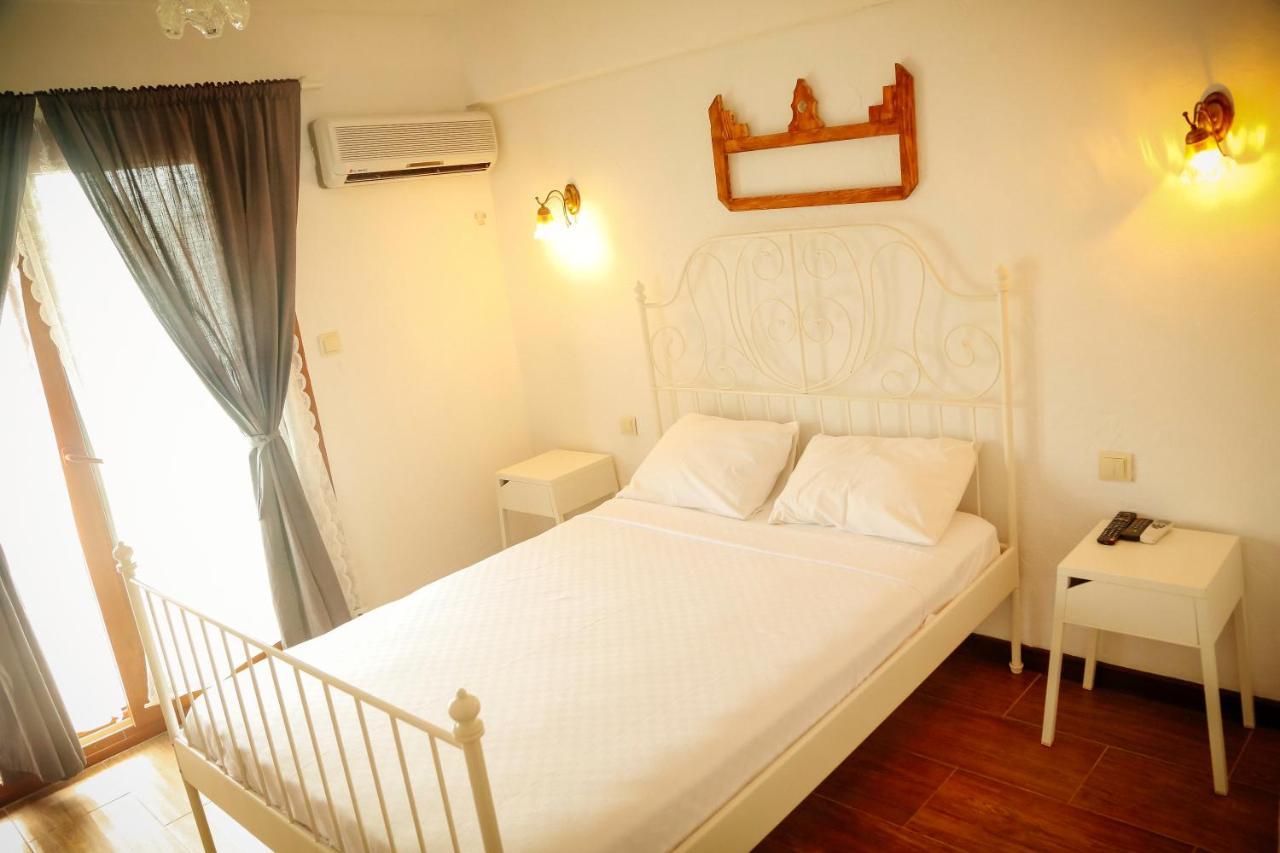 Parva Port Apartment Alacati Exterior photo