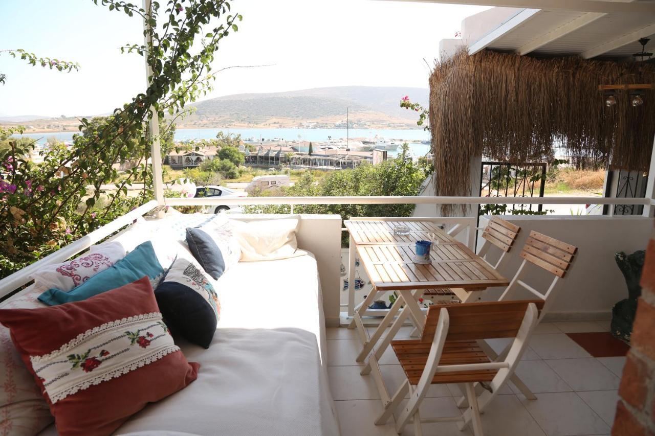 Parva Port Apartment Alacati Exterior photo