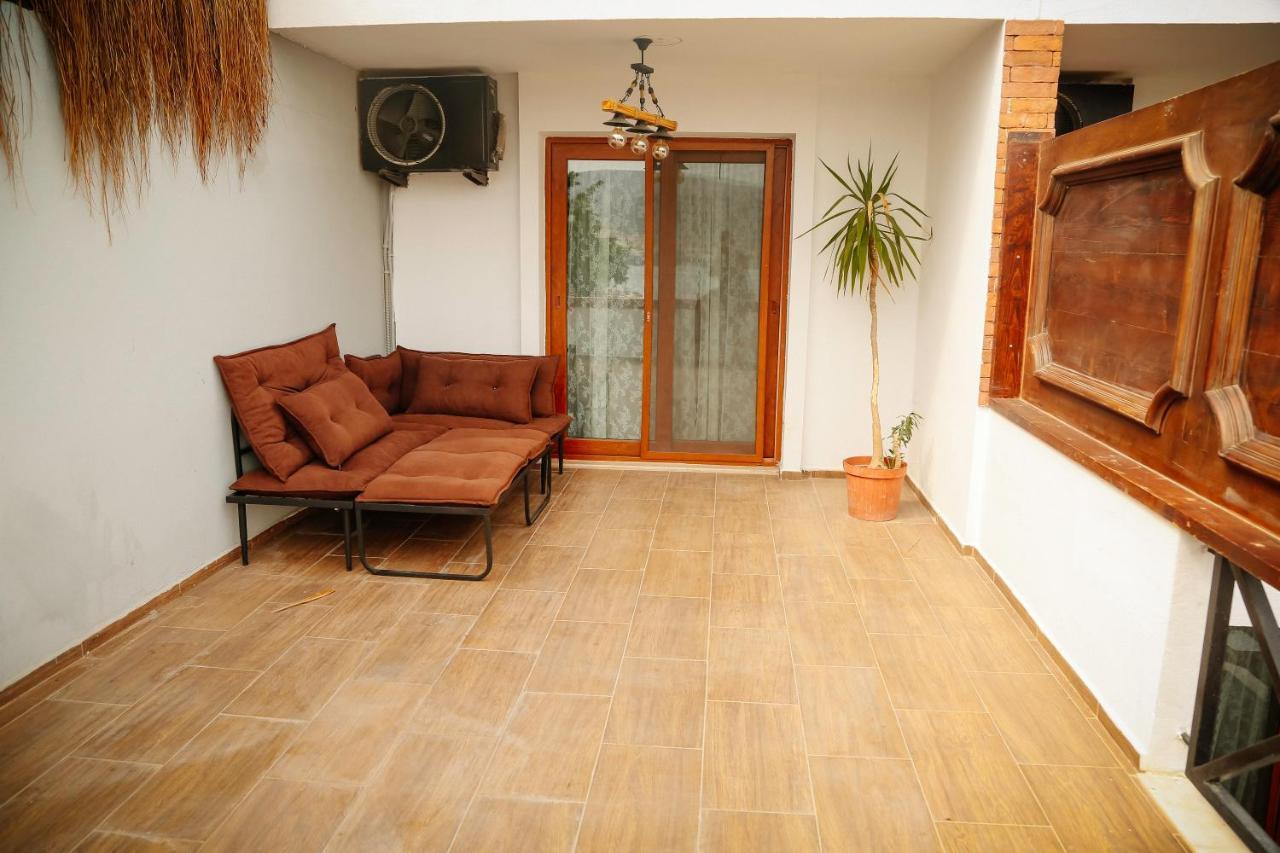 Parva Port Apartment Alacati Exterior photo