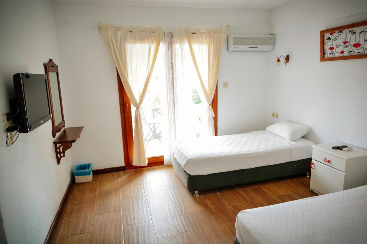 Parva Port Apartment Alacati Exterior photo