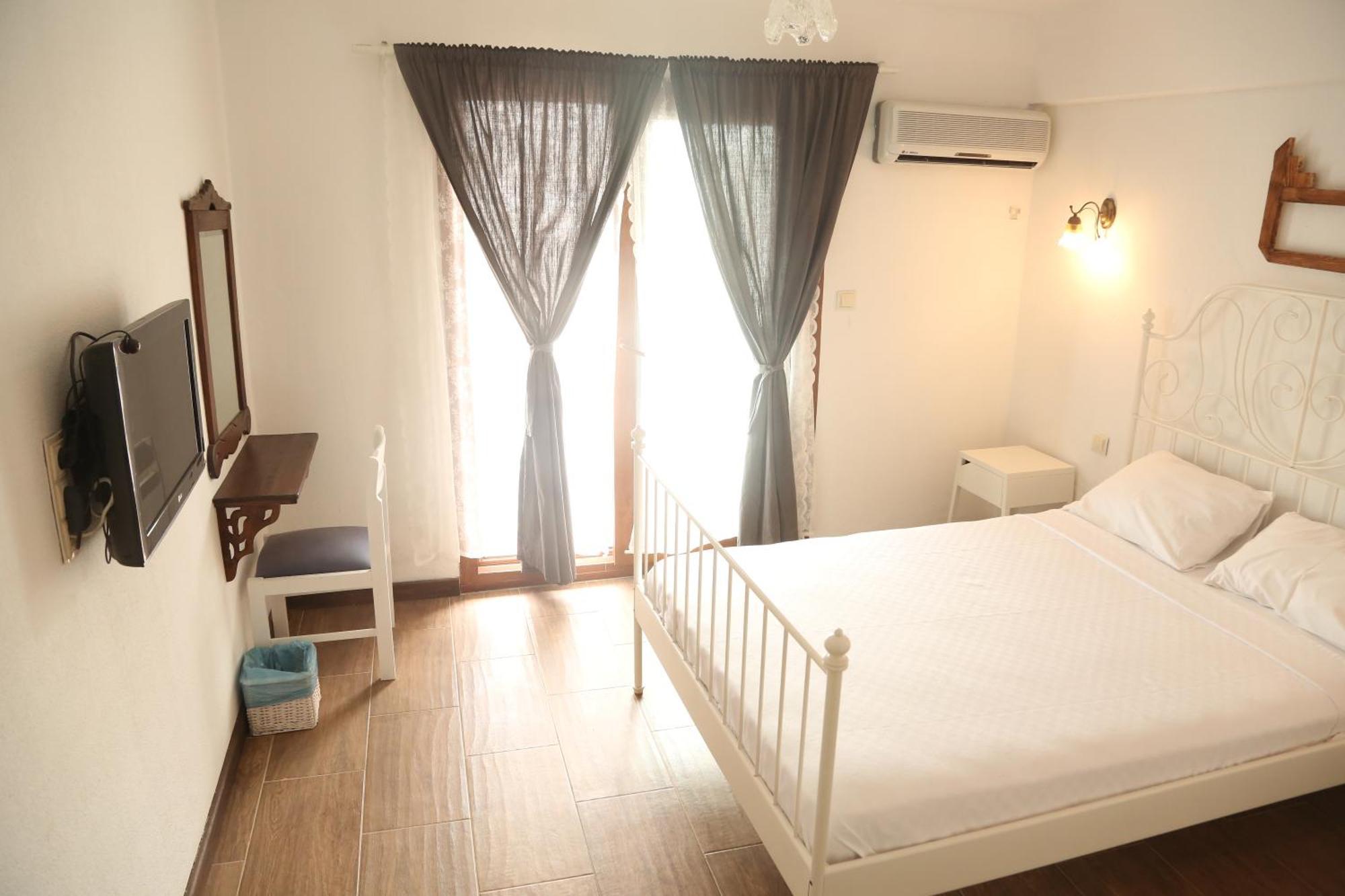 Parva Port Apartment Alacati Exterior photo