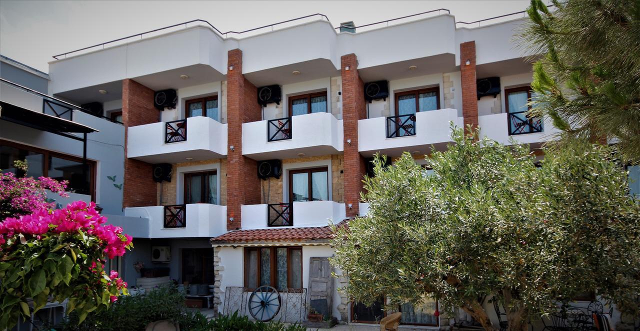 Parva Port Apartment Alacati Exterior photo